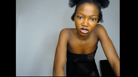 Snapshot of carobaby8 chatting on 24, 6, 2026 caroline online show from 24, 6, 2026