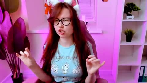 Snapshot of carol_carmen chatting on 18, 4, 2026 Carol online show from 18, 4, 2026