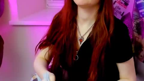 Snapshot of carol_carmen chatting on 3, 5, 2026 Carol online show from 3, 5, 2026