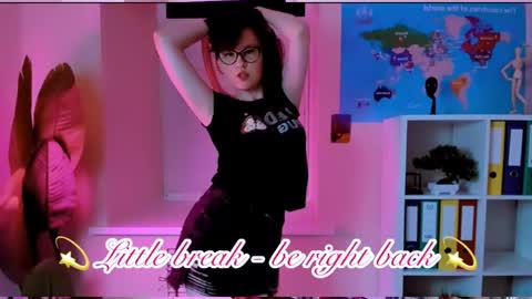 Snapshot of carol_carmen chatting on 15, 5, 2026 Carol online show from 15, 5, 2026