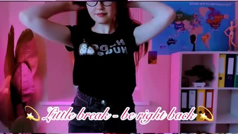 Snapshot of carol_carmen chatting on 15, 5, 2026 Carol online show from 15, 5, 2026