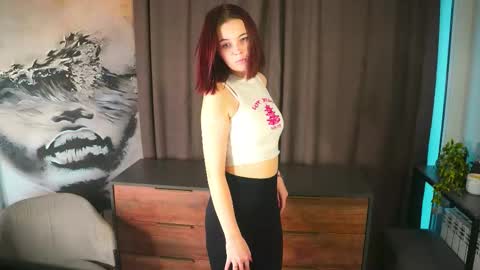 Hi Im Stasy Glad to see you in my room  PVT is open online show from 10, 10, 2025