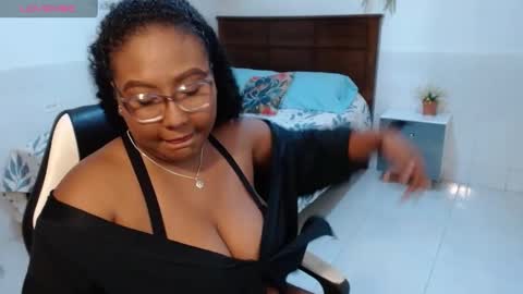 Carol de la torre online show from 25, 9, 2025