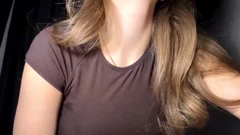 Snapshot of carolecronan chatting on 10, 1, 2026 Lisa online show from 10, 1, 2026