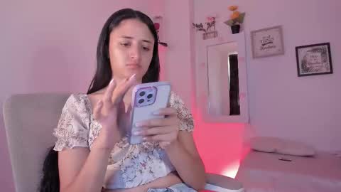 Caroline online show from 10, 9, 2025