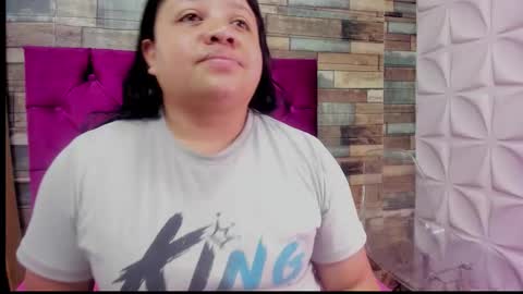 Angie Carolina online show from 7, 2, 2026