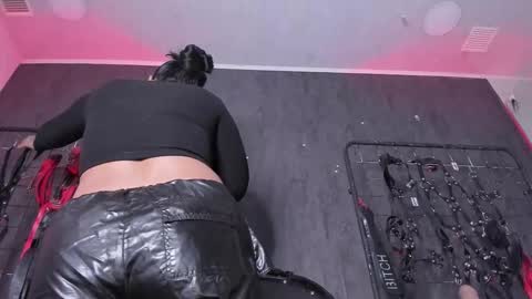 carolina online show from 3, 11, 2025