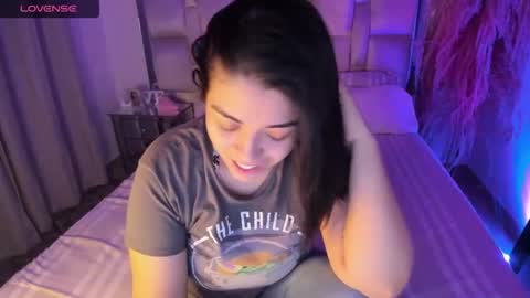 caroline online show from 22, 10, 2025