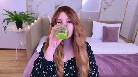 Snapshot of carolinasherry chatting on 2, 12, 2025 carolinasherry online show from 2, 12, 2025