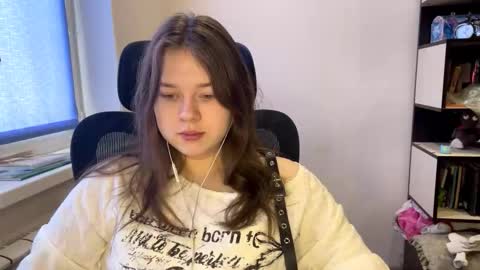 Snapshot of carolindueno chatting on 3, 3, 2026 carolindueno online show from 3, 3, 2026