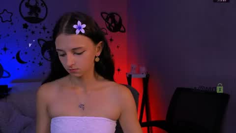 Caroline online show from 13, 7, 2026