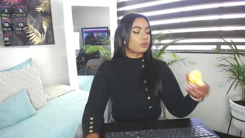 C A R O L I N E online show from 12, 1, 2025