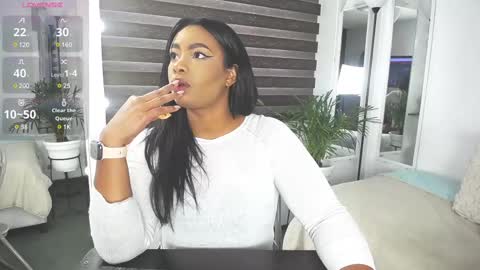 C A R O L I N E online show from 1, 3, 2025