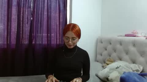 carolinnapinkman online show from 25, 3, 2026