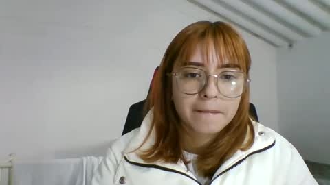 Snapshot of carolinnapinkman chatting on 22, 5, 2026 carolinnapinkman online show from 22, 5, 2026