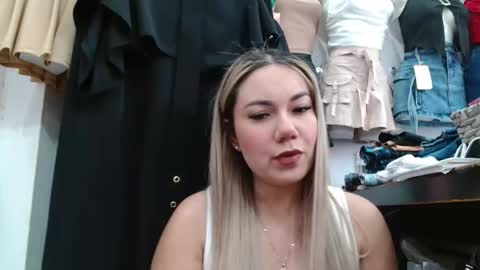 caroo0615 online show from 27, 10, 2025