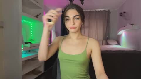 Snapshot of carry_hai chatting on 11, 2, 2025 Carry online show from 11, 2, 2025