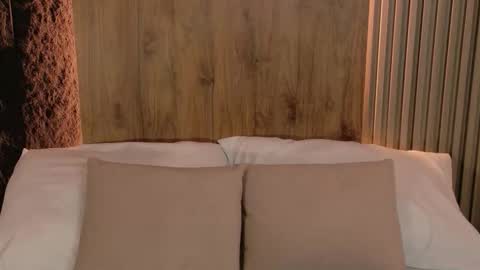 Snapshot of casandra_busting chatting on 8, 1, 2026 Casandra online show from 8, 1, 2026