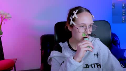 Snapshot of casey_meow_ chatting on 16, 6, 2026 casey_meow_ online show from 16, 6, 2026