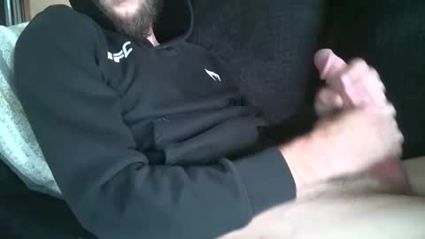 Snapshot of caseyhung chatting on 5, 11, 2025 caseyhung online show from 5, 11, 2025