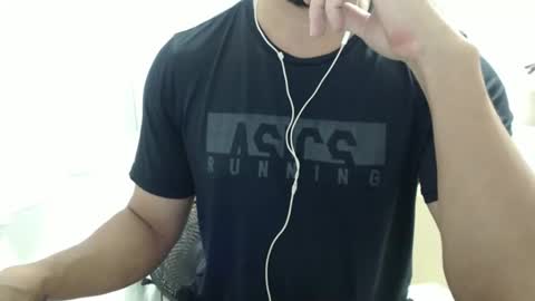 cashmastermuscle77 online show from 12, 1, 2025