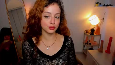 Snapshot of cassandra_caiin chatting on 14, 9, 2025 Cassie online show from 14, 9, 2025
