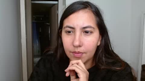 Snapshot of cassandra_ruizz chatting on 6, 6, 2026 573215024606 online show from 6, 6, 2026
