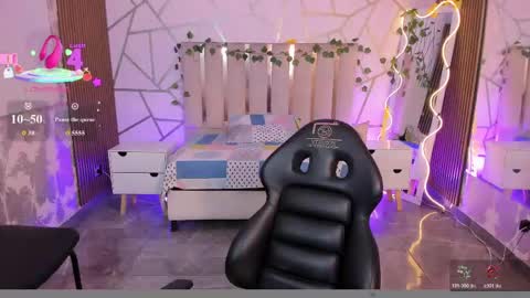 Snapshot of casse_tay chatting on 7, 6, 2026 casse_tay online show from 7, 6, 2026
