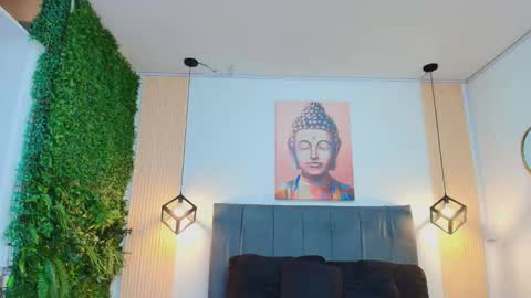 cassie_bloom online show from 19, 12, 2025