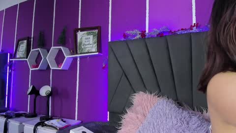 Cassie Jones online show from 6, 2, 2025