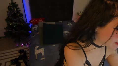 Snapshot of cassieevanss chatting on 30, 12, 2024 Cassie online show from 30, 12, 2024