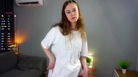 Snapshot of cassiehorridge chatting on 8, 7, 2026 Alice online show from 8, 7, 2026