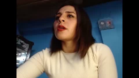 cat woman05 online show from 29, 12, 2024