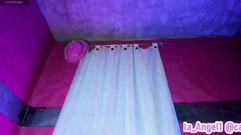 Cata Angel online show from 14, 1, 2025