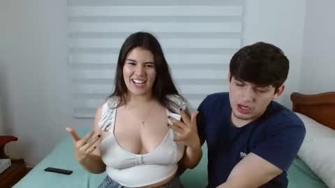 Snapshot of cata_mike08 chatting on 23, 11, 2025 cata mike08 online show from 23, 11, 2025