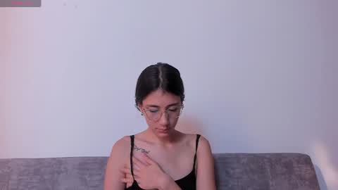 Snapshot of catalella_0 chatting on 27, 6, 2026 Catalella online show from 27, 6, 2026