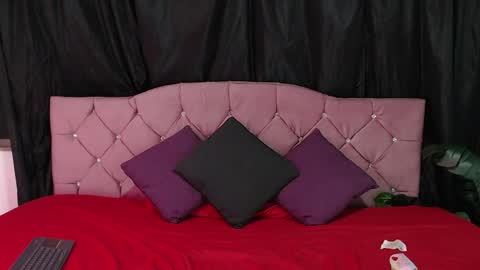 Snapshot of cataleya_divine chatting on 18, 9, 2025 Cata Prins online show from 18, 9, 2025