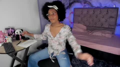 cataleyamoon_ online show from 13, 4, 2026