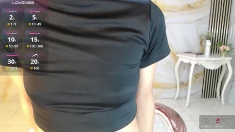 Catalina  online show from 12, 11, 2025