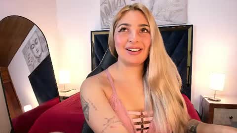catalina_osorio online show from 13, 7, 2026