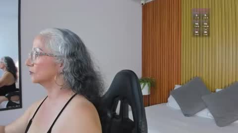 Snapshot of catalina_villan chatting on 1, 7, 2026 C A T A L I N A online show from 1, 7, 2026