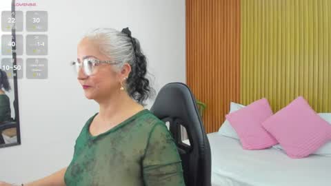 Snapshot of catalina_villan chatting on 1, 8, 2026 C A T A L I N A online show from 1, 8, 2026