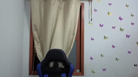 Snapshot of catalinamarpi45 chatting on 16, 5, 2026 cataleya online show from 16, 5, 2026