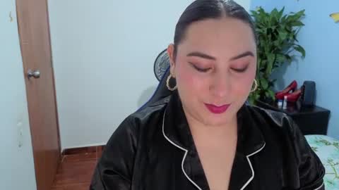 Snapshot of catalinamarpi45 chatting on 17, 7, 2026 cataleya online show from 17, 7, 2026