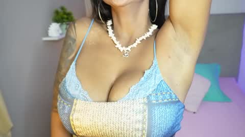 Snapshot of caterinezapataa chatting on 27, 12, 2024 Caterine Zapata online show from 27, 12, 2024