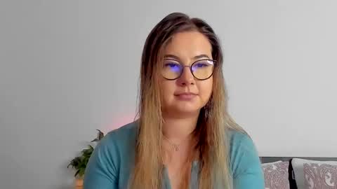 Snapshot of caterinnakat chatting on 10, 2, 2025 Kat online show from 10, 2, 2025