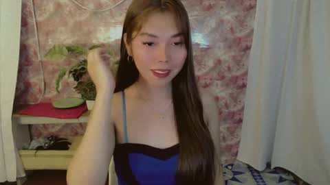 Snapshot of catherine_365 chatting on 25, 6, 2026 catherine_365 online show from 25, 6, 2026