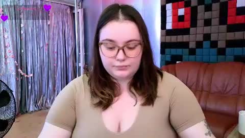 catherineclaire online show from 17, 7, 2026