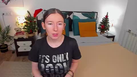 Catrin online show from 4, 2, 2025