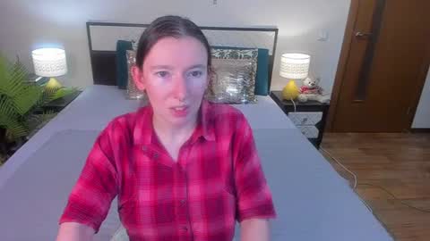 Snapshot of catherinewalls chatting on 30, 6, 2026 Catrin online show from 30, 6, 2026